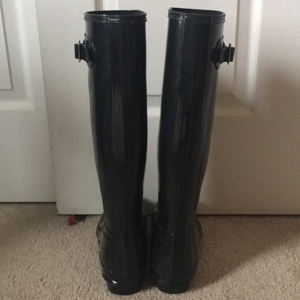 Glossy Hunter Boots - Picture 2 of 4